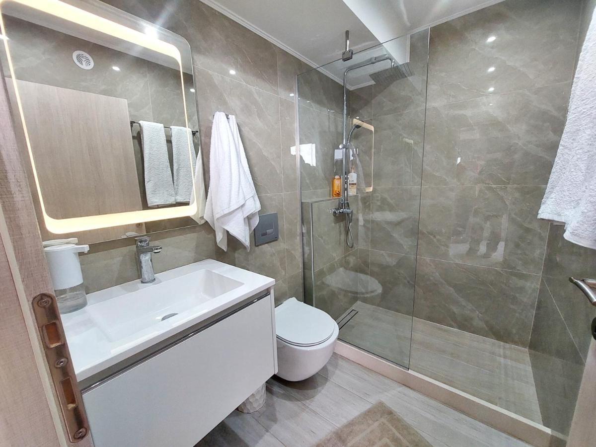 Maxim Apartment Ираклио Екстериор снимка